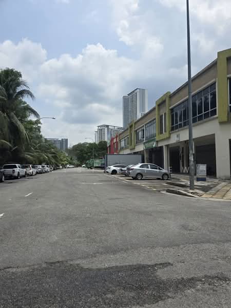 Kilang untuk Dijual di Alam Damai (Cheras) - Krystal Tiew - Exterior - PropertyGuru.com.my