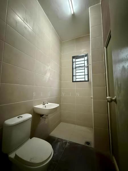 2-storey Terraced House for Sale in Bandar Putra (Kulai) - See Yin . - Bathroom - PropertyGuru.com.my