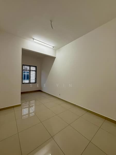 2-storey Terraced House for Sale in Bandar Putra (Kulai) - See Yin . - Interior - PropertyGuru.com.my