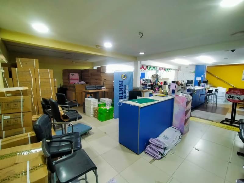 Shop for Rent in Taman Melawati (Ulu Kelang) - Eeson . - Interior - PropertyGuru.com.my