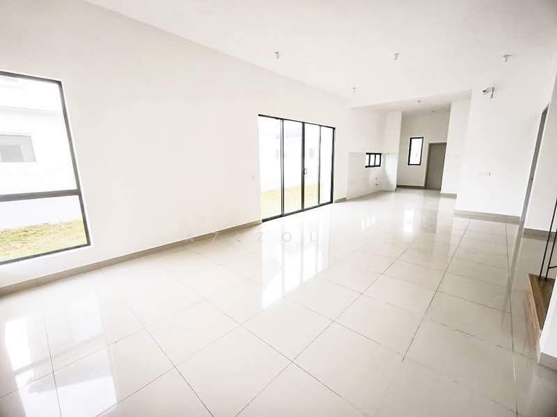 Rumah Berkembar untuk Dijual di Cyber 10 (Cyberjaya) - Azizol . - Living Room - PropertyGuru.com.my