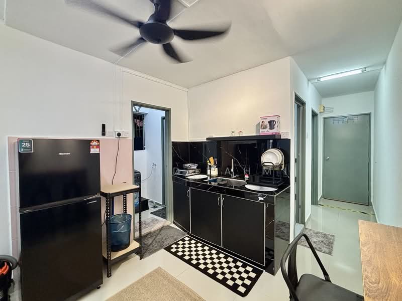 Sri Penara untuk Untuk Disewa - RM 480 /bulan, Apr 2026 - Kitchen - PropertyGuru.com.my