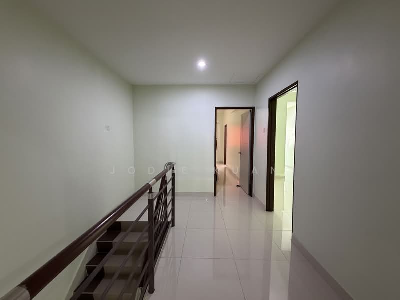 2-storey Terraced House for Sale in Station 18 (Ipoh) - Jodie Kuan - Corridor - PropertyGuru.com.my