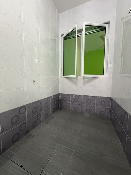 2-storey Terraced House for Sale in Station 18 (Ipoh) - Jodie Kuan - Laundry Area - PropertyGuru.com.my