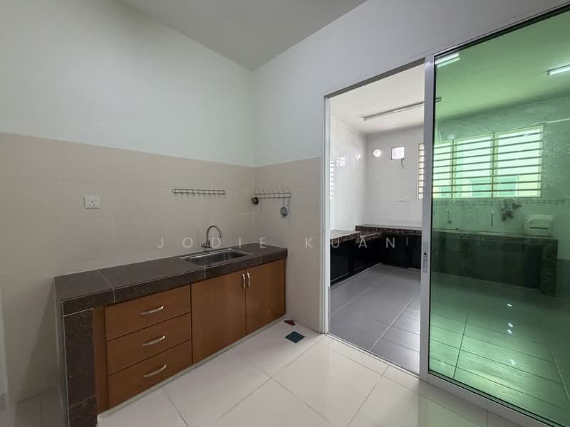2-storey Terraced House for Sale in Station 18 (Ipoh) - Jodie Kuan - Dry Kitchen - PropertyGuru.com.my