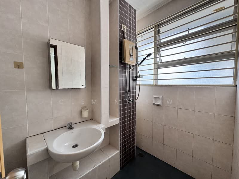 2-storey Terraced House for Rent in Setia Impian (Setia Alam) - Clement Yew - Bathroom - PropertyGuru.com.my