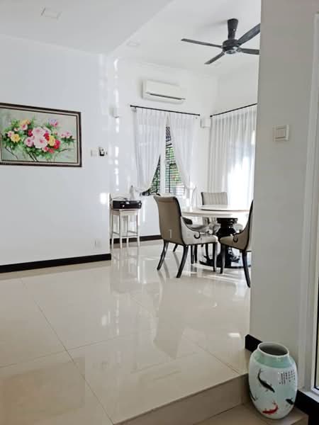 Beverly Heights untuk Untuk Dijual - RM 2,300,000, Apr 2026 - Dining Room - PropertyGuru.com.my