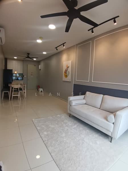 Servis Apartment untuk Disewa di Seiring Residensi - Lian See - Living Room - PropertyGuru.com.my
