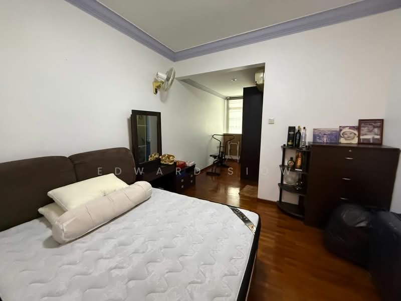 2-storey Terraced House for Sale in Perling (Johor) - Edward Siow - Bedroom - PropertyGuru.com.my