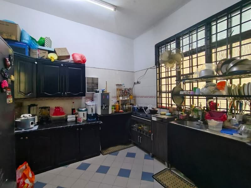 2-storey Terraced House for Sale in Bandar Seri Alam (Masai) - VK Hng - Kitchen - PropertyGuru.com.my