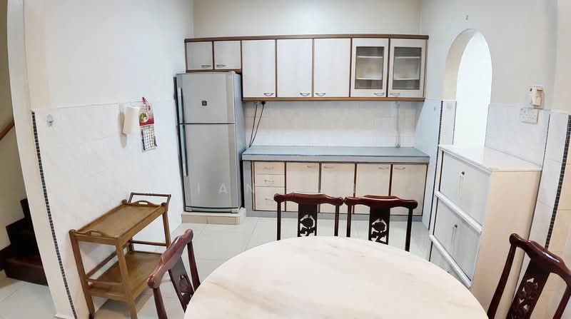 2-storey Terraced House for Sale in Taman Sea (Petaling Jaya) - Ian Fan - Kitchen - PropertyGuru.com.my