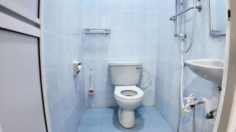 2-storey Terraced House for Sale in Taman Sea (Petaling Jaya) - Ian Fan - Bathroom - PropertyGuru.com.my