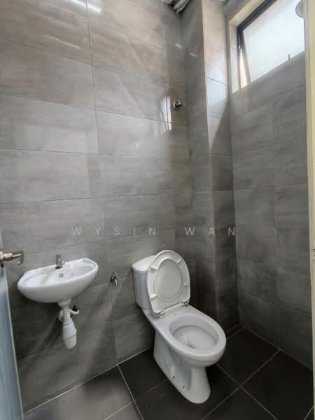 Bungalow for Rent in Kampung Cempaka (Petaling Jaya) - Wysin Wan - Bathroom - PropertyGuru.com.my