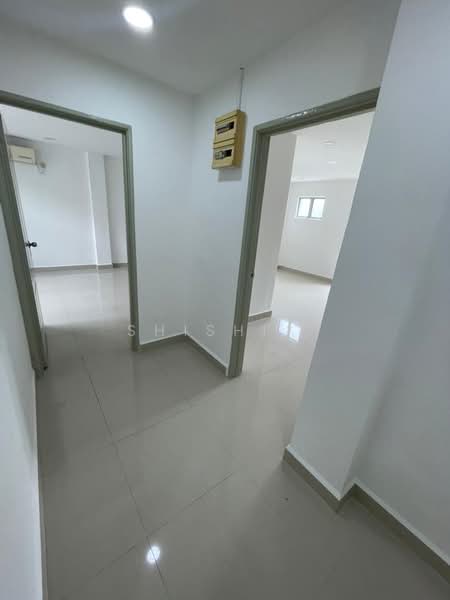 Pangsapuri untuk Dijual di Desa Skudai Apartment - Shishi . - Interior - PropertyGuru.com.my