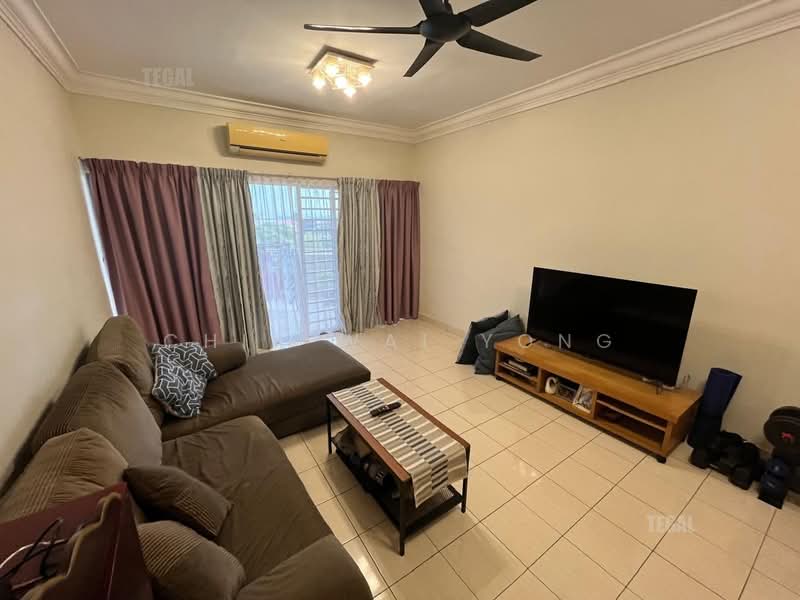 Apartment for Sale at Idaman Sentosa - Chia Wai Yong - Living Room - PropertyGuru.com.my