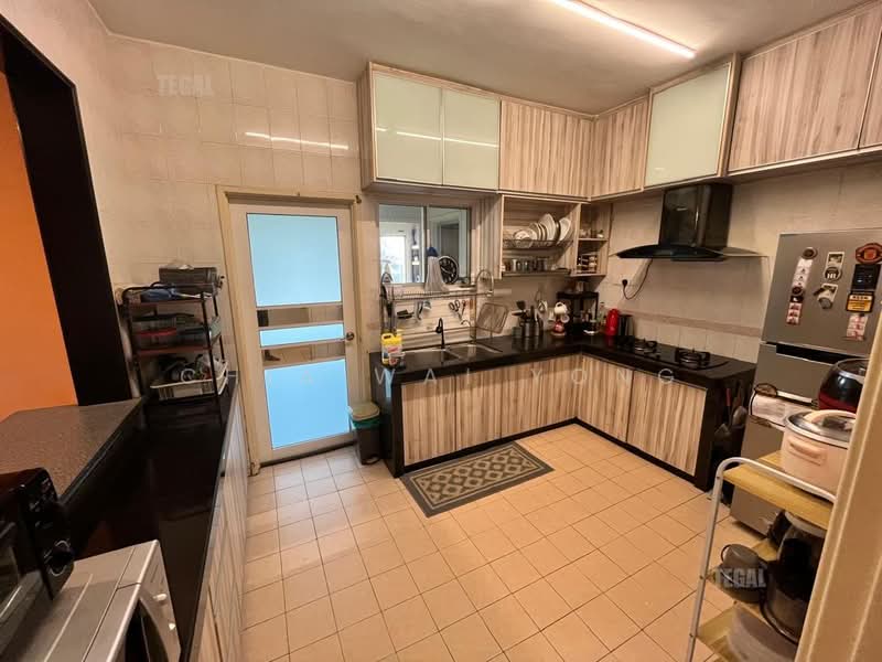 Apartment for Sale at Idaman Sentosa - Chia Wai Yong - Kitchen - PropertyGuru.com.my