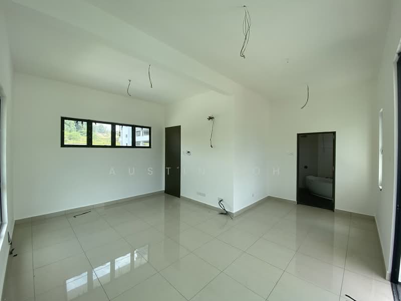 Rumah Berkembar untuk Dijual di Bandar Sungai Long (Selangor) - Austin Goh - Bathroom - PropertyGuru.com.my