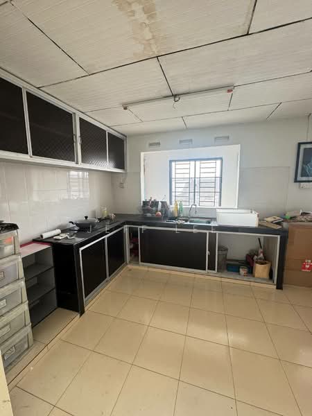 Taman Century untuk Untuk Dijual - RM 838,000, Apr 2026 - Kitchen - PropertyGuru.com.my