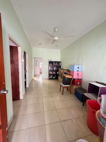 Taman Century untuk Untuk Dijual - RM 838,000, Apr 2026 - Living Room - PropertyGuru.com.my