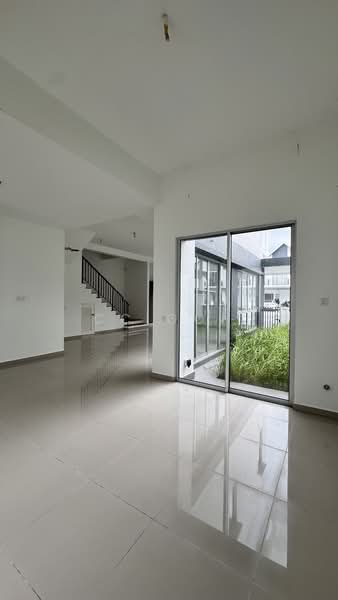 Rumah Teres 2 Tingkat untuk Dijual di Beranang (Selangor) - CC GOH - Living Room - PropertyGuru.com.my