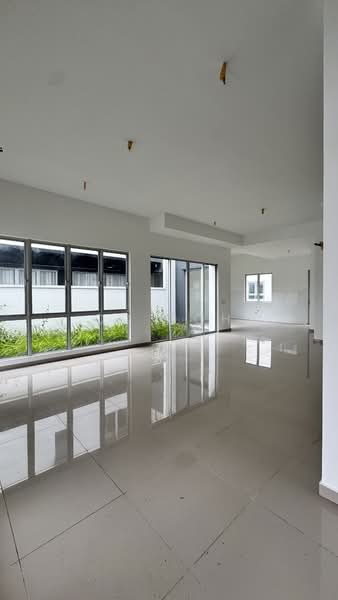 Rumah Teres 2 Tingkat untuk Dijual di Beranang (Selangor) - CC GOH - Living Room - PropertyGuru.com.my