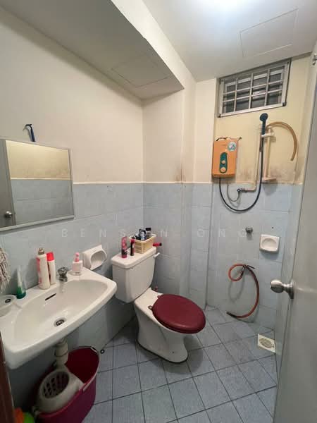 Apartment for Sale at Bayu Puteri 1 - Benson Ong - Bathroom - PropertyGuru.com.my