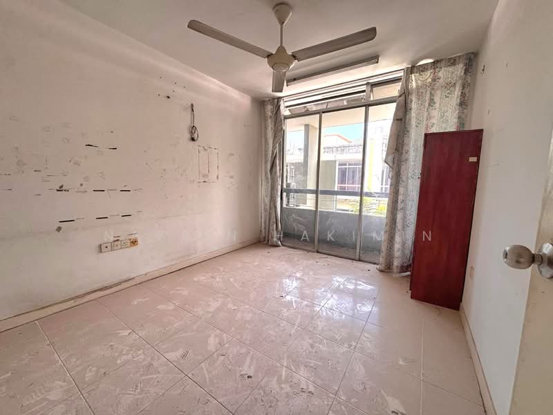 Condominium for Sale at Cyberia Smart Homes - Nazrin Hakimin - PropertyGuru.com.my