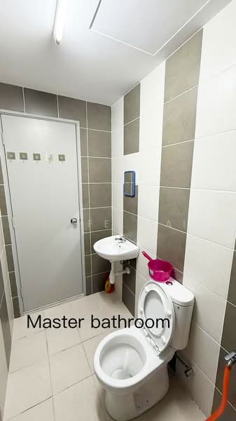 Kondominium untuk Disewa di Residensi Emas - Eiffel Lai - Bathroom - PropertyGuru.com.my