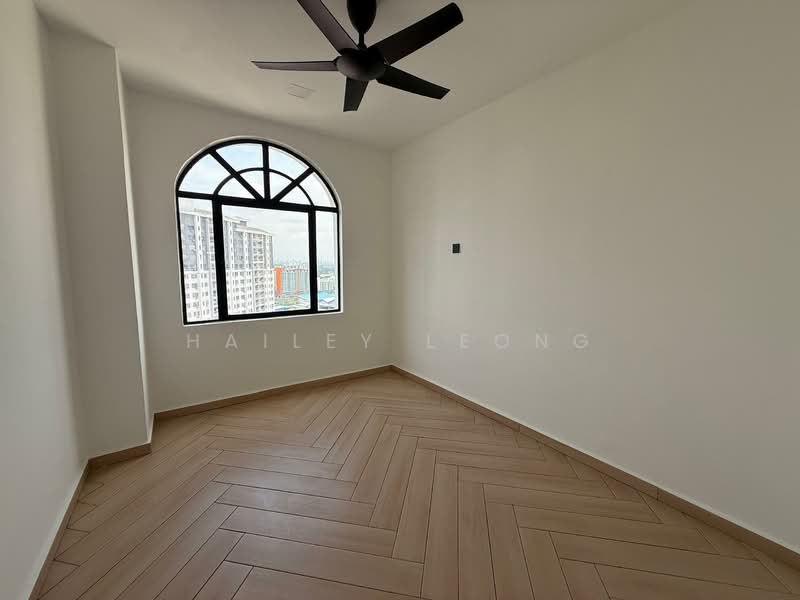 D'aman Crimson untuk Untuk Dijual - RM 880,000, Apr 2026 - View - PropertyGuru.com.my