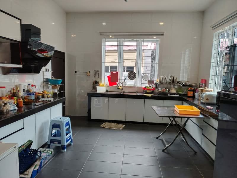 Bungalow for Sale in Taman Sinn Semabok (Melaka City) - Bee . - Kitchen - PropertyGuru.com.my