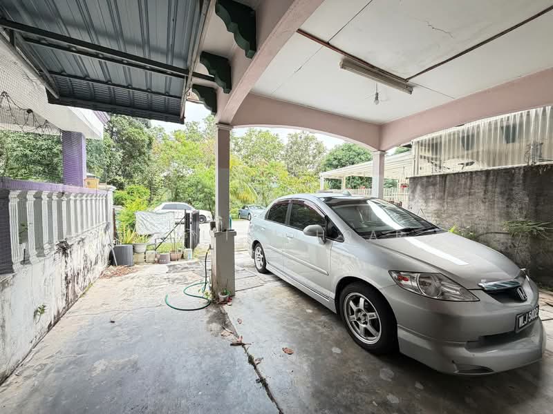 Rumah Teres 2 Tingkat untuk Dijual di Bandar Baru Puncak Alam (Puncak Alam) - Laili Mihdar - Exterior - PropertyGuru.com.my