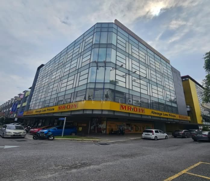 Shop for Rent in Sungai Besi (Kuala Lumpur) - Jayden Loke - Exterior - PropertyGuru.com.my