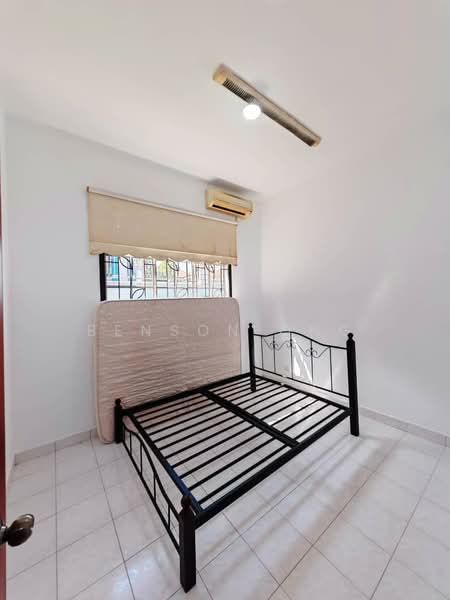 Rumah Berkembar untuk Dijual di Taman Pelangi Indah (Ulu Tiram) - Benson Ong - Bedroom - PropertyGuru.com.my