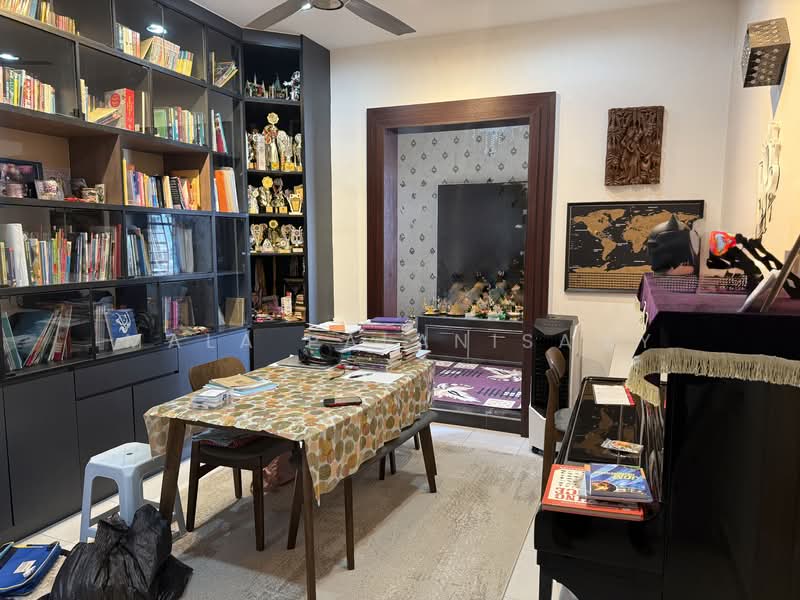 Semi-Detached House for Sale in Bandar Parklands (Klang) - Mala Palanisamy - PropertyGuru.com.my