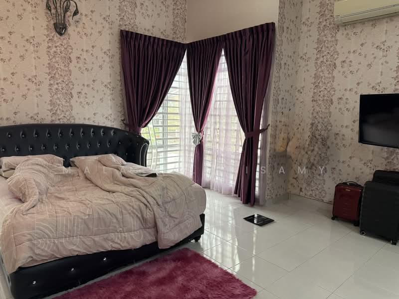 Semi-Detached House for Sale in Bandar Parklands (Klang) - Mala Palanisamy - PropertyGuru.com.my