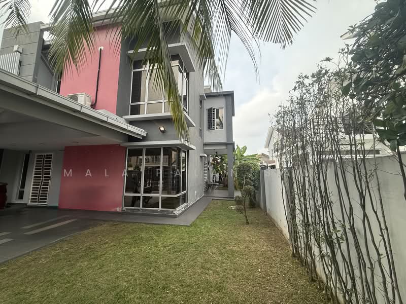 Semi-Detached House for Sale in Bandar Parklands (Klang) - Mala Palanisamy - PropertyGuru.com.my