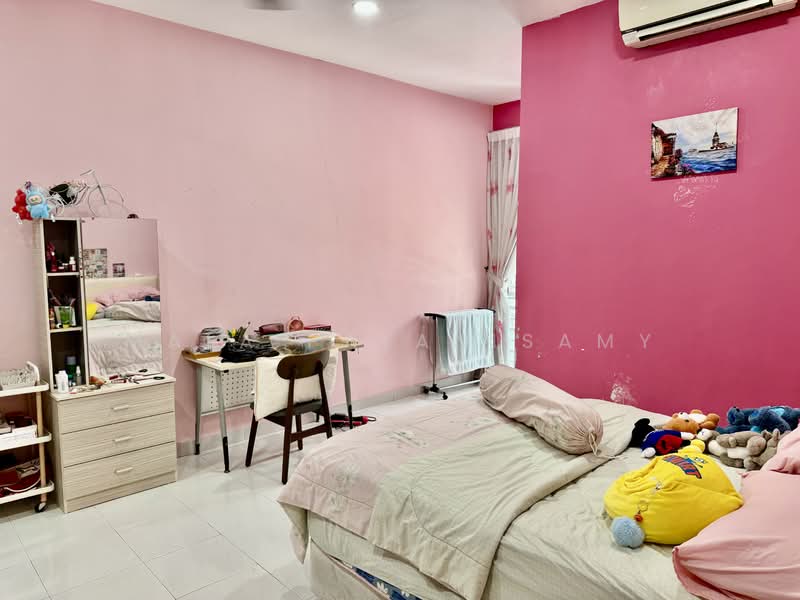 Semi-Detached House for Sale in Bandar Parklands (Klang) - Mala Palanisamy - PropertyGuru.com.my