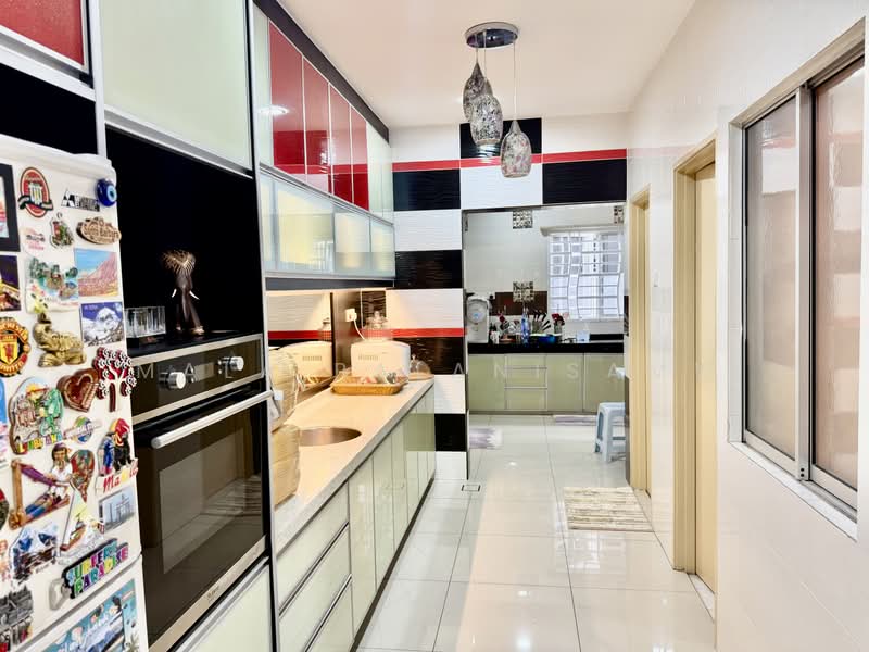 Rumah Berkembar untuk Dijual di Bandar Parklands (Klang) - Mala Palanisamy - PropertyGuru.com.my