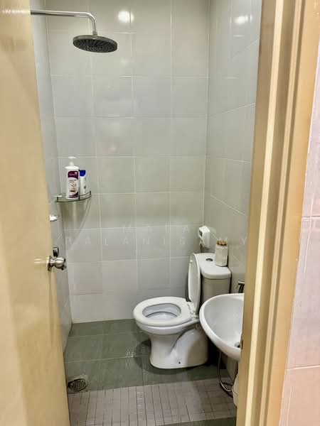 Rumah Berkembar untuk Dijual di Bandar Parklands (Klang) - Mala Palanisamy - PropertyGuru.com.my