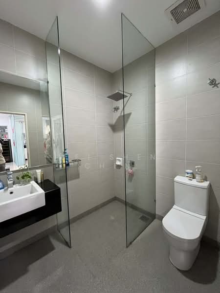 Semi-Detached House for Sale in Bandar Kinrara Seksyen 1 (Bandar Kinrara) - Wei Shen Chin - Bathroom - PropertyGuru.com.my