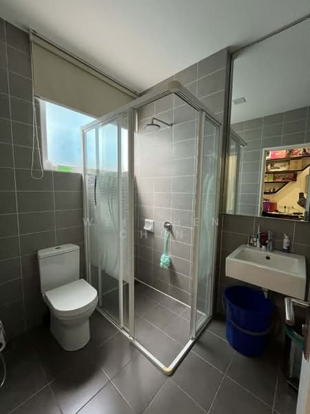 Semi-Detached House for Sale in Bandar Kinrara Seksyen 1 (Bandar Kinrara) - Wei Shen Chin - Bathroom - PropertyGuru.com.my