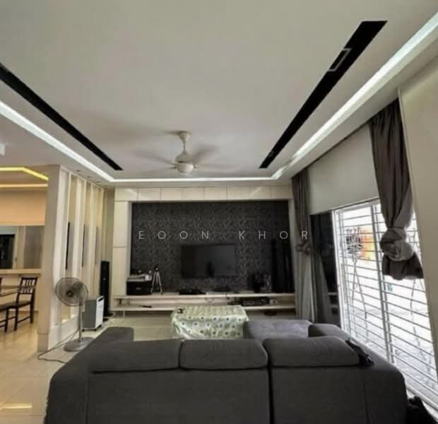 Rumah Teres 2 Tingkat untuk Disewa di Sutera Damansara (Damansara Damai) - Meoon Khor - Living Room - PropertyGuru.com.my