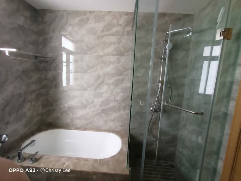Servis Apartment untuk Disewa di R&F Princess Cove Phase 1 - Yee Shiuen - Bathroom - PropertyGuru.com.my