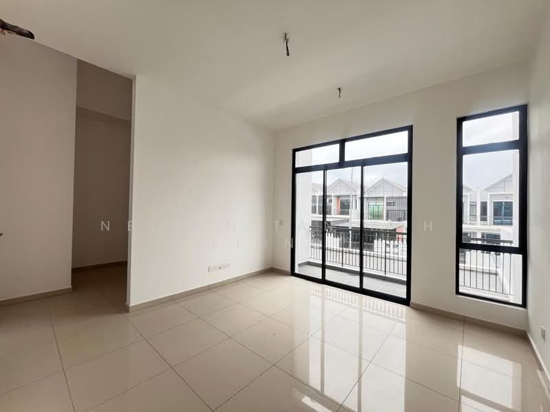 Setia Eco Gardens untuk Untuk Dijual - RM 858,000, Apr 2026 - Living Room - PropertyGuru.com.my