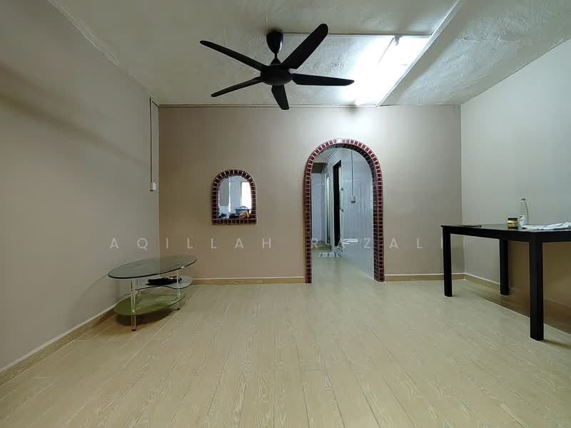 Rumah Teres 2 Tingkat untuk Dijual di Taman Sri Muda (Shah Alam) - Aqillah Razali - PropertyGuru.com.my