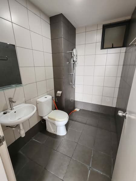 Condominium for Rent at Casa Green - Pearl Chong - Bathroom - PropertyGuru.com.my