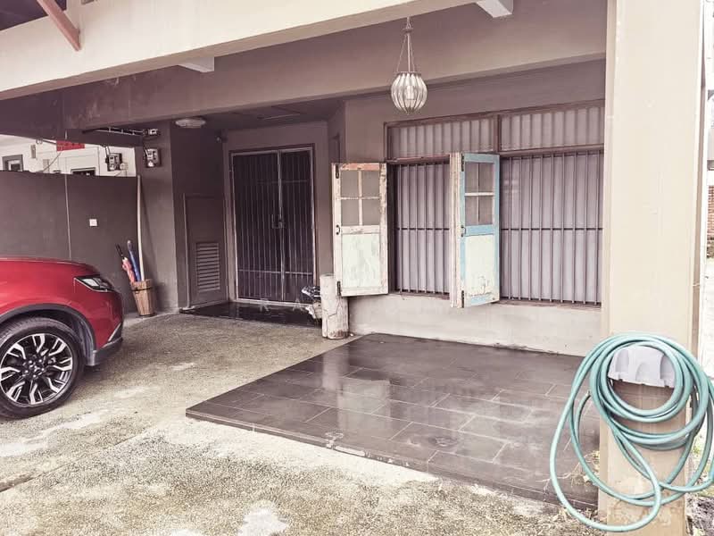 2-storey Terraced House for Sale in Kota Damansara (Selangor) - Ray Oh - Exterior - PropertyGuru.com.my