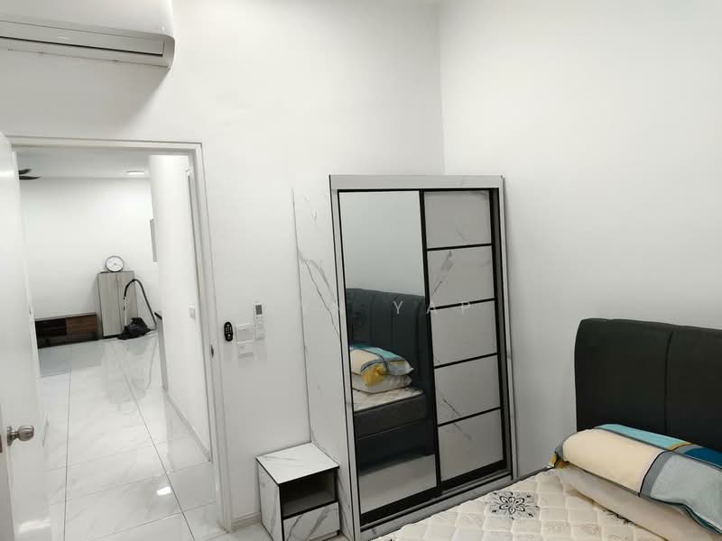Servis Apartment untuk Disewa di Equine Residence - Vayn Yap - Bedroom - PropertyGuru.com.my