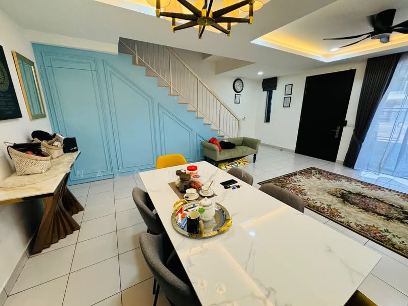 Rumah Teres 2-Tingkat untuk Dijual di Bukit Raja (Selangor) - Nazrin Hakimin - PropertyGuru.com.my