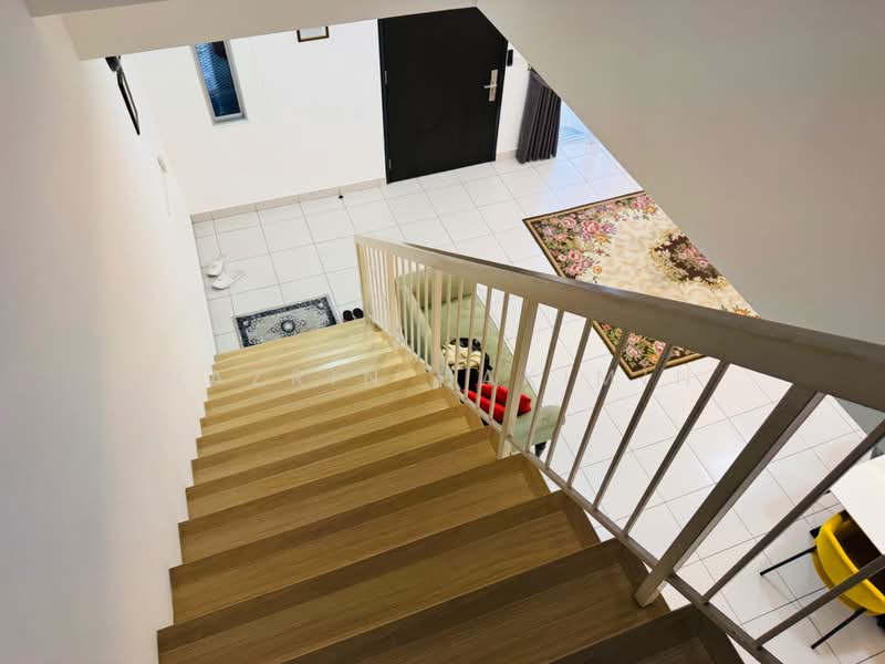 Rumah Teres 2-Tingkat untuk Dijual di Bukit Raja (Selangor) - Nazrin Hakimin - PropertyGuru.com.my